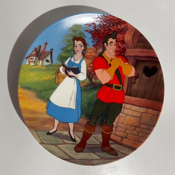 Beauty & the Beast collector plates - Picture 8 of 10